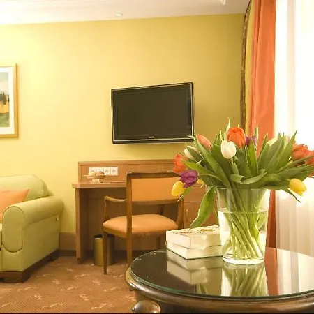 Insel-hotel 호텔 4*