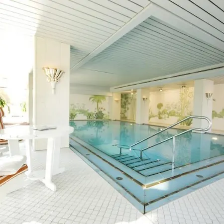 Insel-hotel 4* هايلبرون