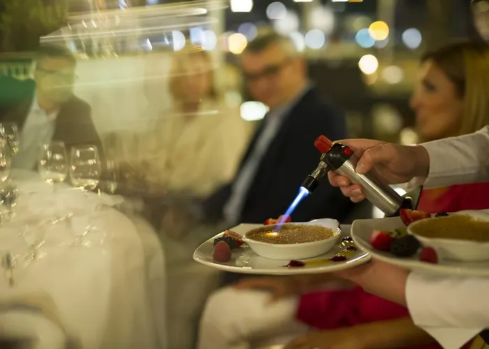 Insel-hotel Szálloda 4*