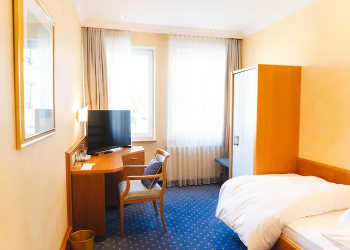 Insel-hotel Szálloda Heilbronn