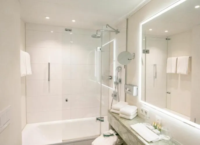 Insel-hotel Szálloda